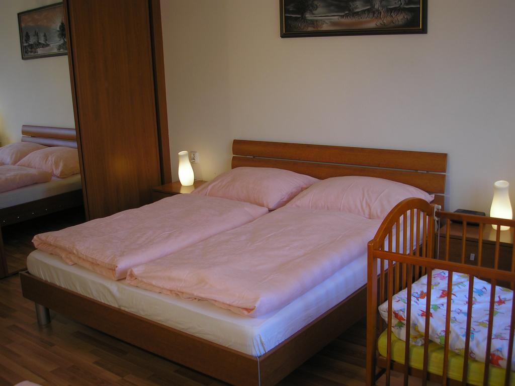 ברטיסלאבה Vacation Apartment Up To 10 חדר תמונה