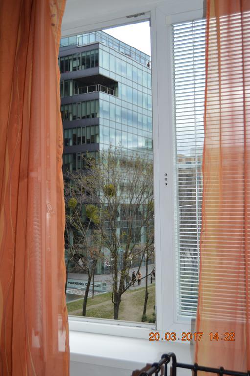 ברטיסלאבה Vacation Apartment Up To 10 מראה חיצוני תמונה